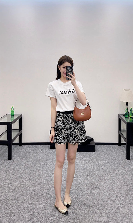 D New arrival Lace shorts