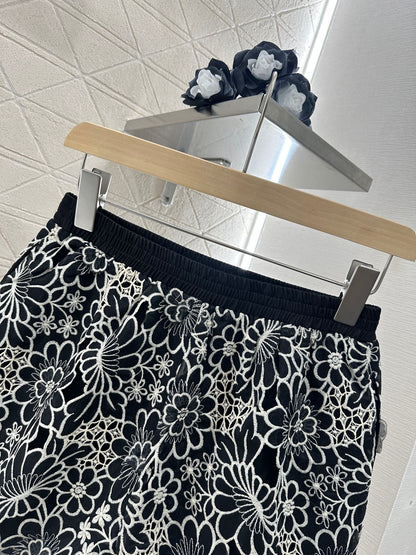 D New arrival Lace shorts