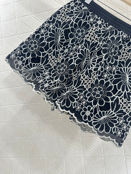 D New arrival Lace shorts