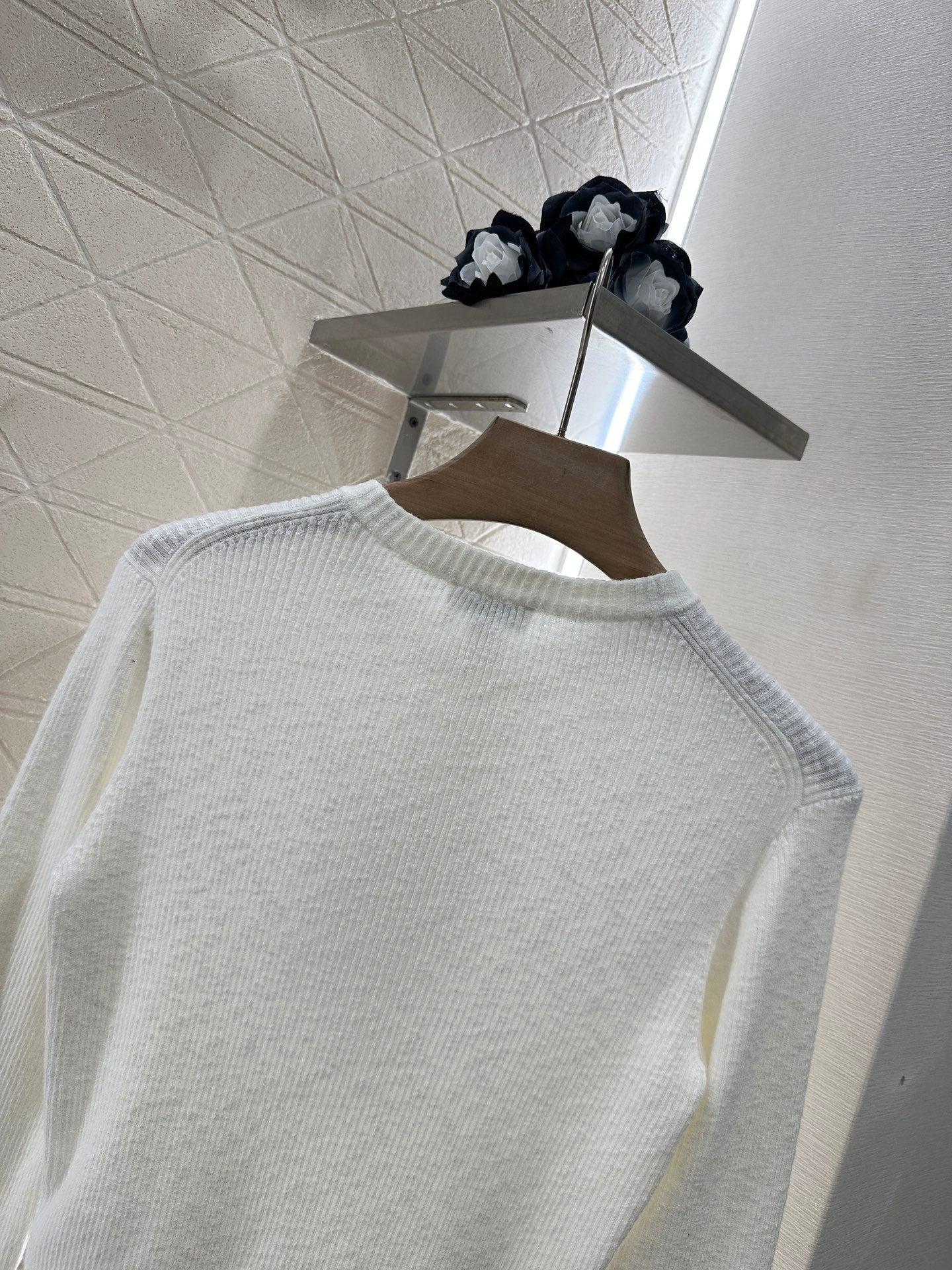 C 2025 new product Knitted long sleeve