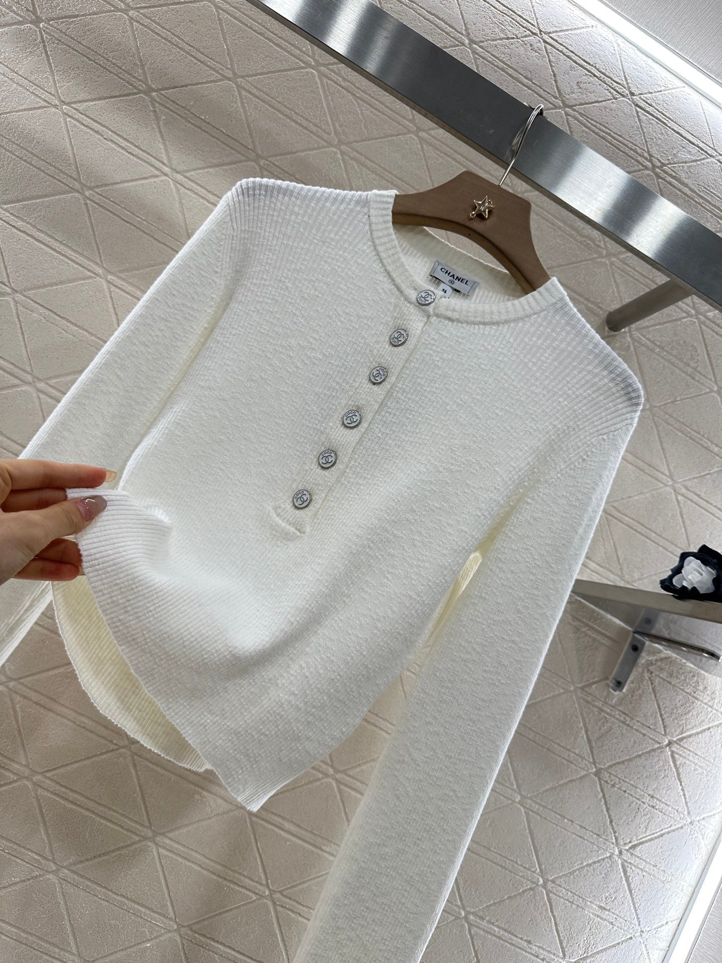 C 2025 new product Knitted long sleeve
