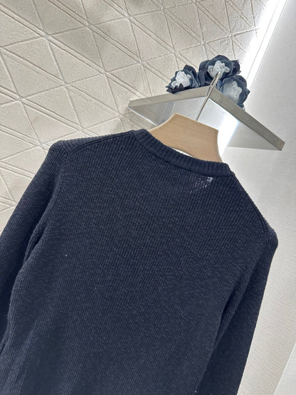 C 2025 new product Knitted long sleeve