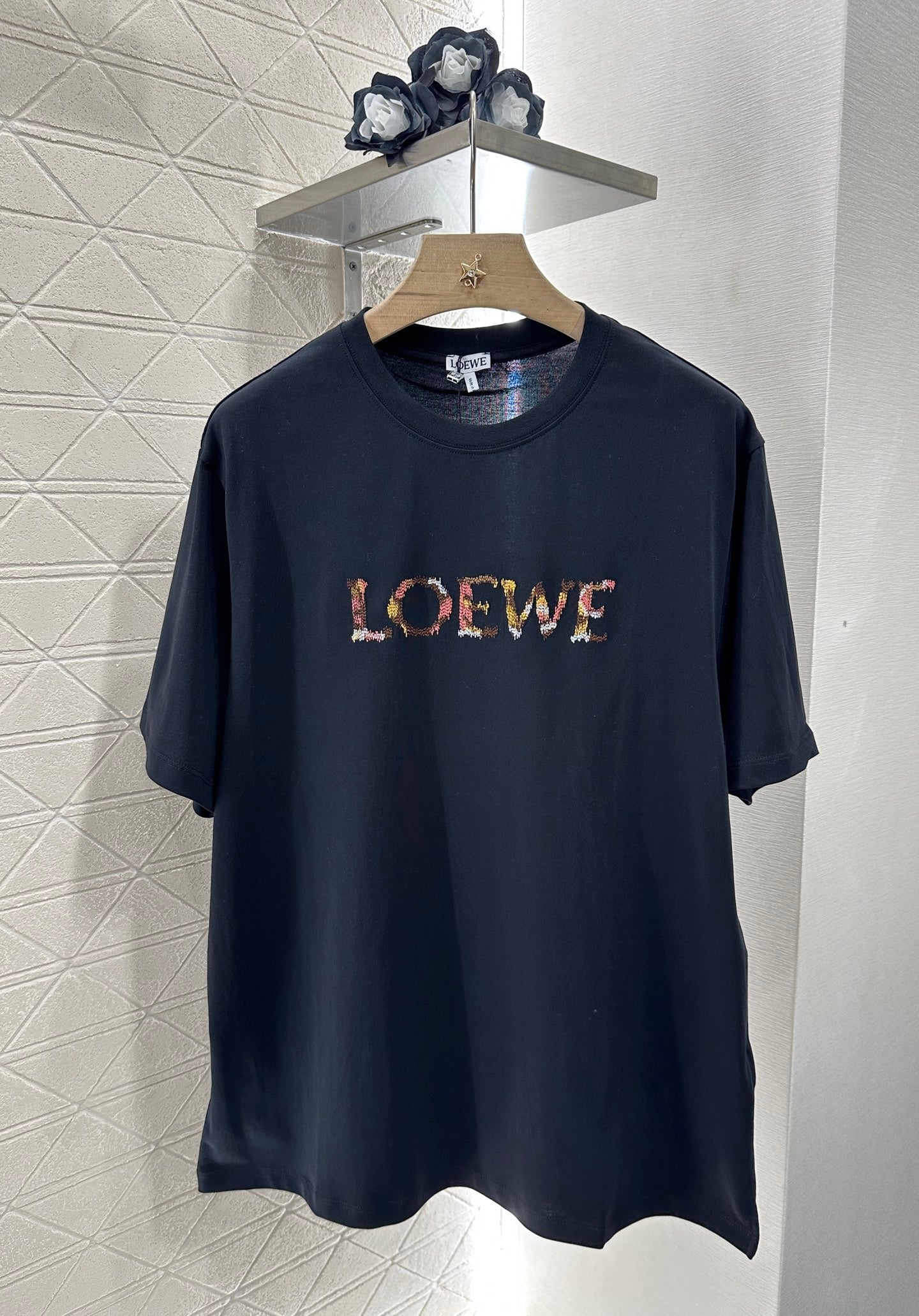 L*♥2025 new product Round neck embroidery