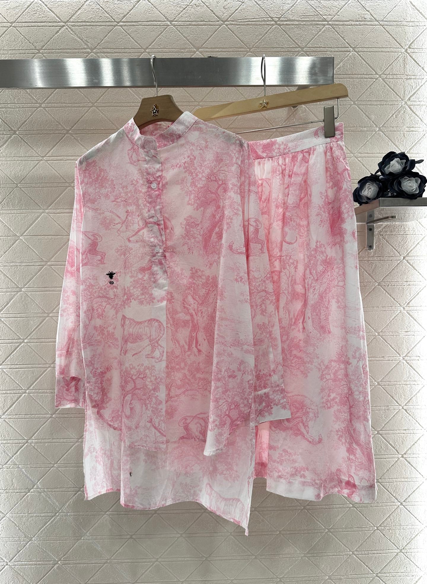 D*♥2025 new product Printed shirt and skirt set