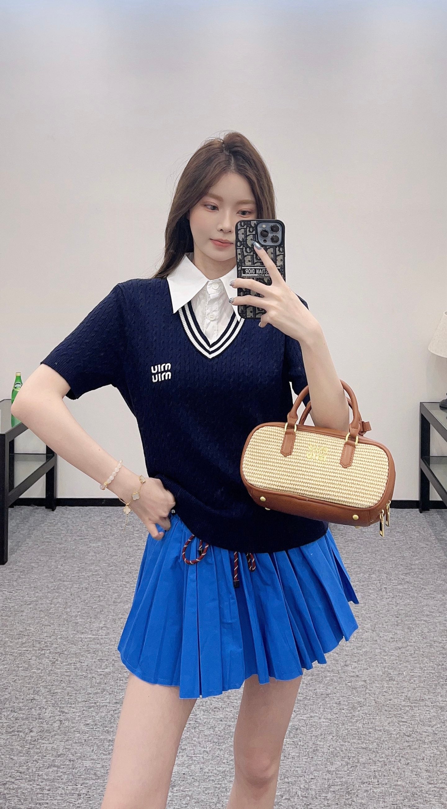 M 2025 new products Knitted tops