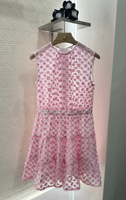 L 25 new products Sleeveless dress