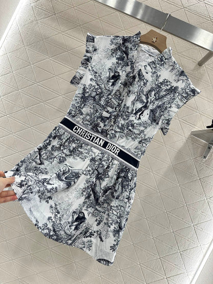 D*♥2025 new product Printed waist dress
