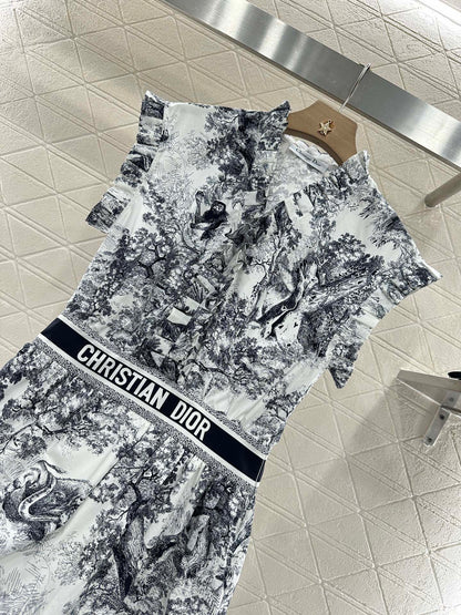 D*♥2025 new product Printed waist dress