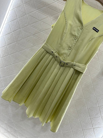 M 25 new product Belt pleated vest dress