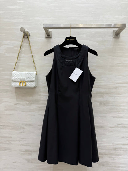 B*♥2025 New Arrivals Sleeveless Dress with Logo