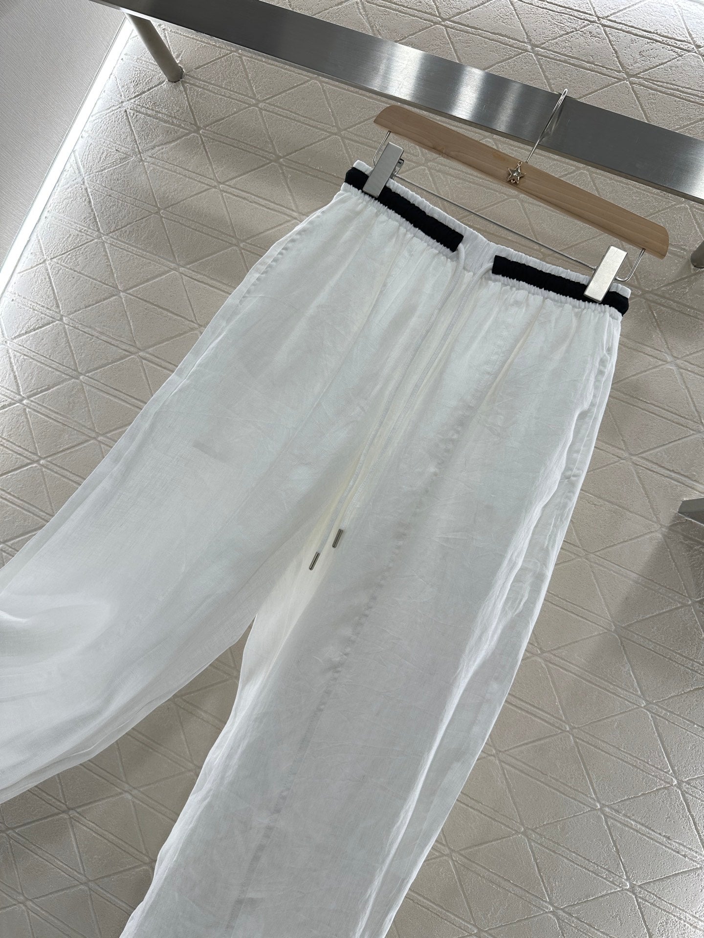 C 2025 new product Linen cropped pants