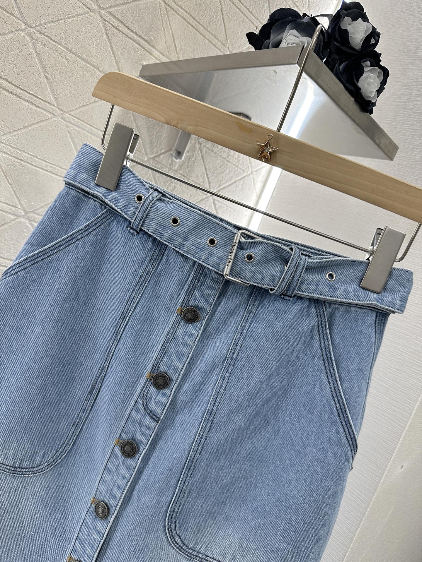 D*♥2025 new product Denim skirt with belt