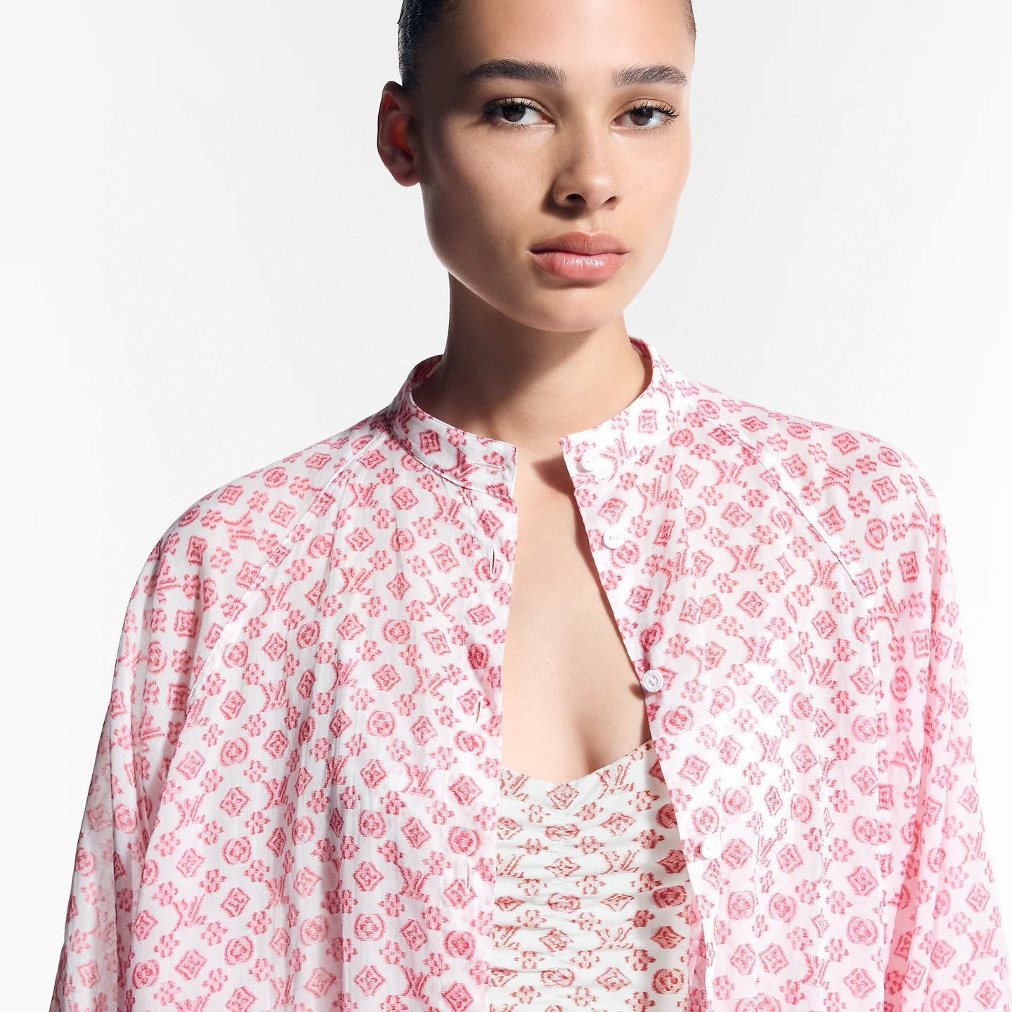 L 2025 new products Cape shirt