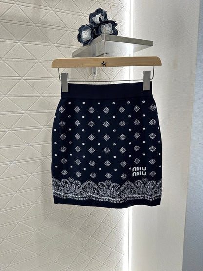 M  2025 new product Short-sleeved skirt suit