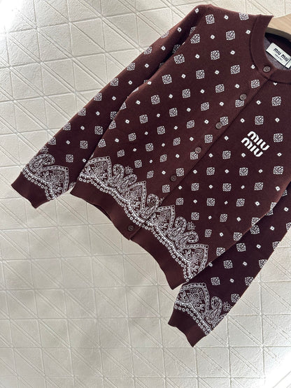 M 2025 new product Knitted long-sleeved cardigan