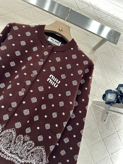 M 2025 new product Knitted long-sleeved cardigan