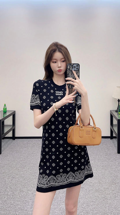 M 2025 new products Knitted dress