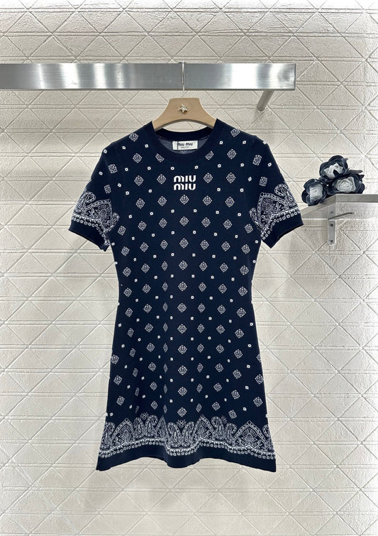 M 2025 new products Knitted dress