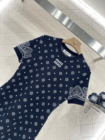 M 2025 new products Knitted dress