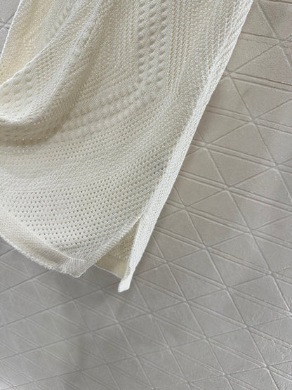 P 2025 new product Hollow knitted vest