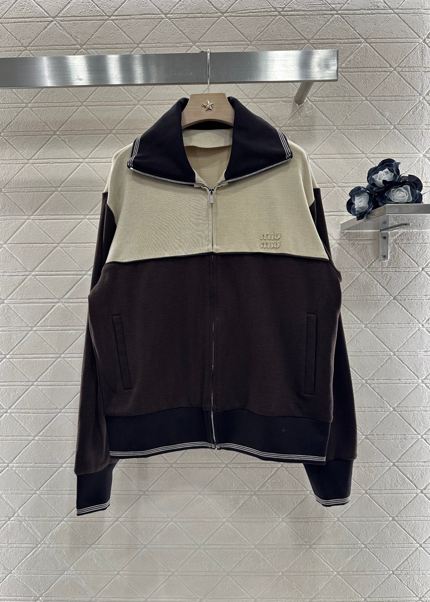 M 2025 new products Trousers and jackets suits