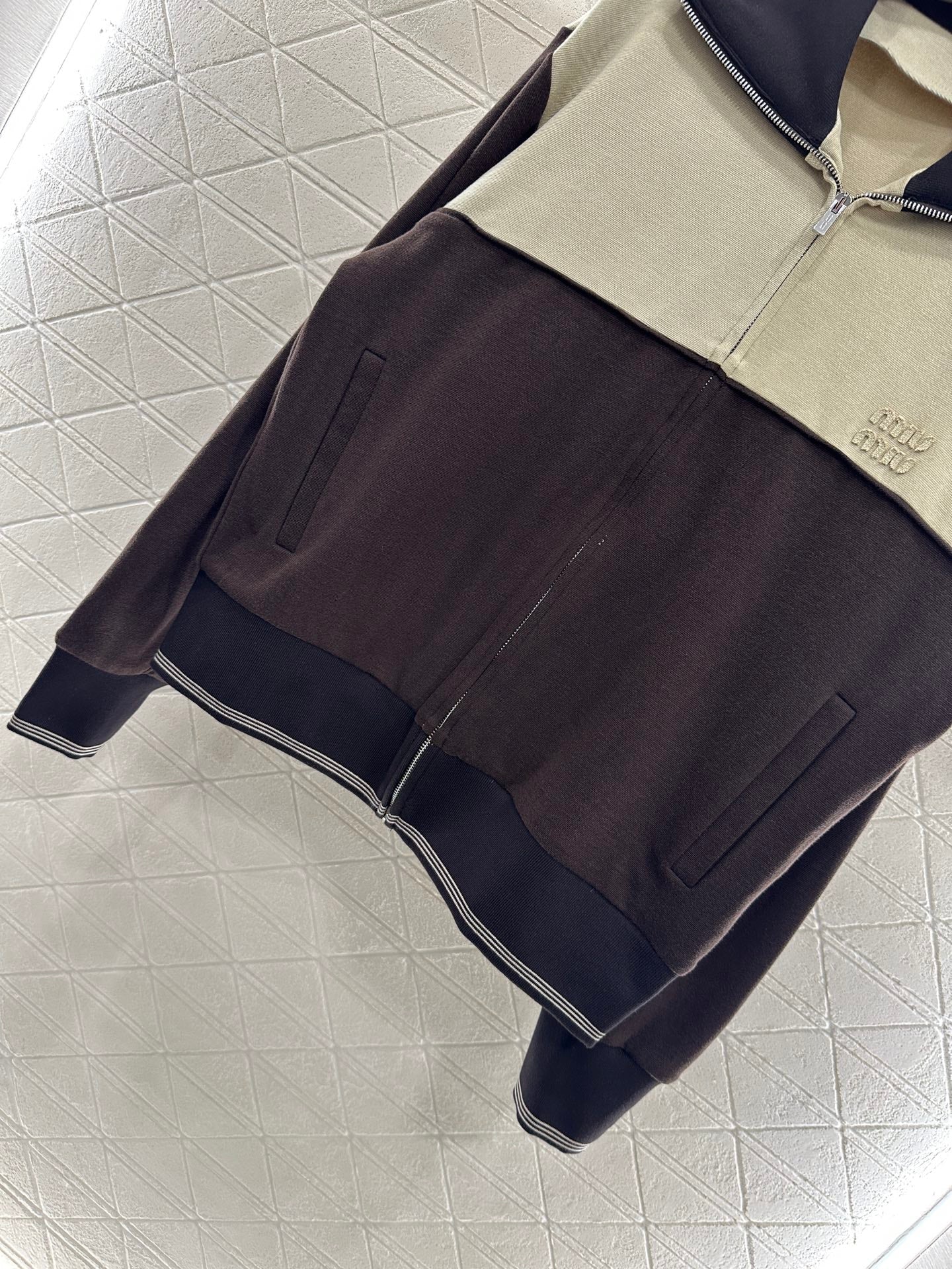 M 2025 new products Trousers and jackets suits