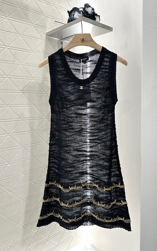 C 2025 new product Embroidered knitted vest dress