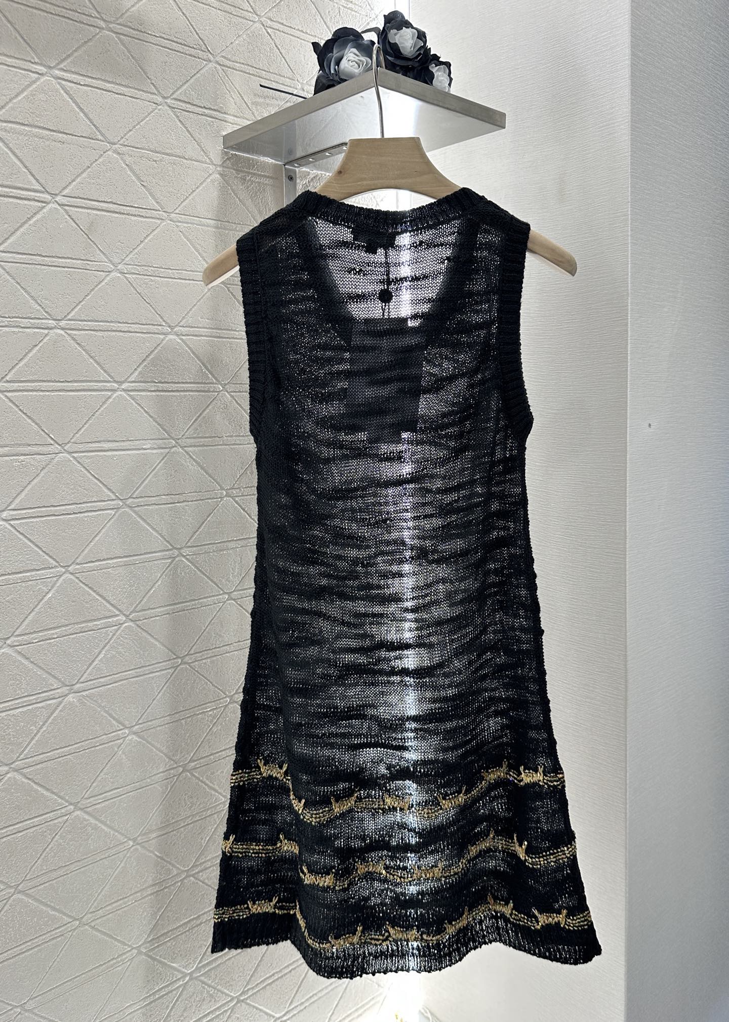C 2025 new product Embroidered knitted vest dress