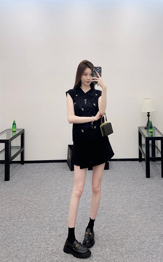 D 2025 new product Embroidered knitted vest