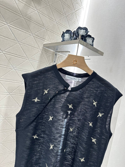 D 2025 neues Produkt Bestickte Strickweste 