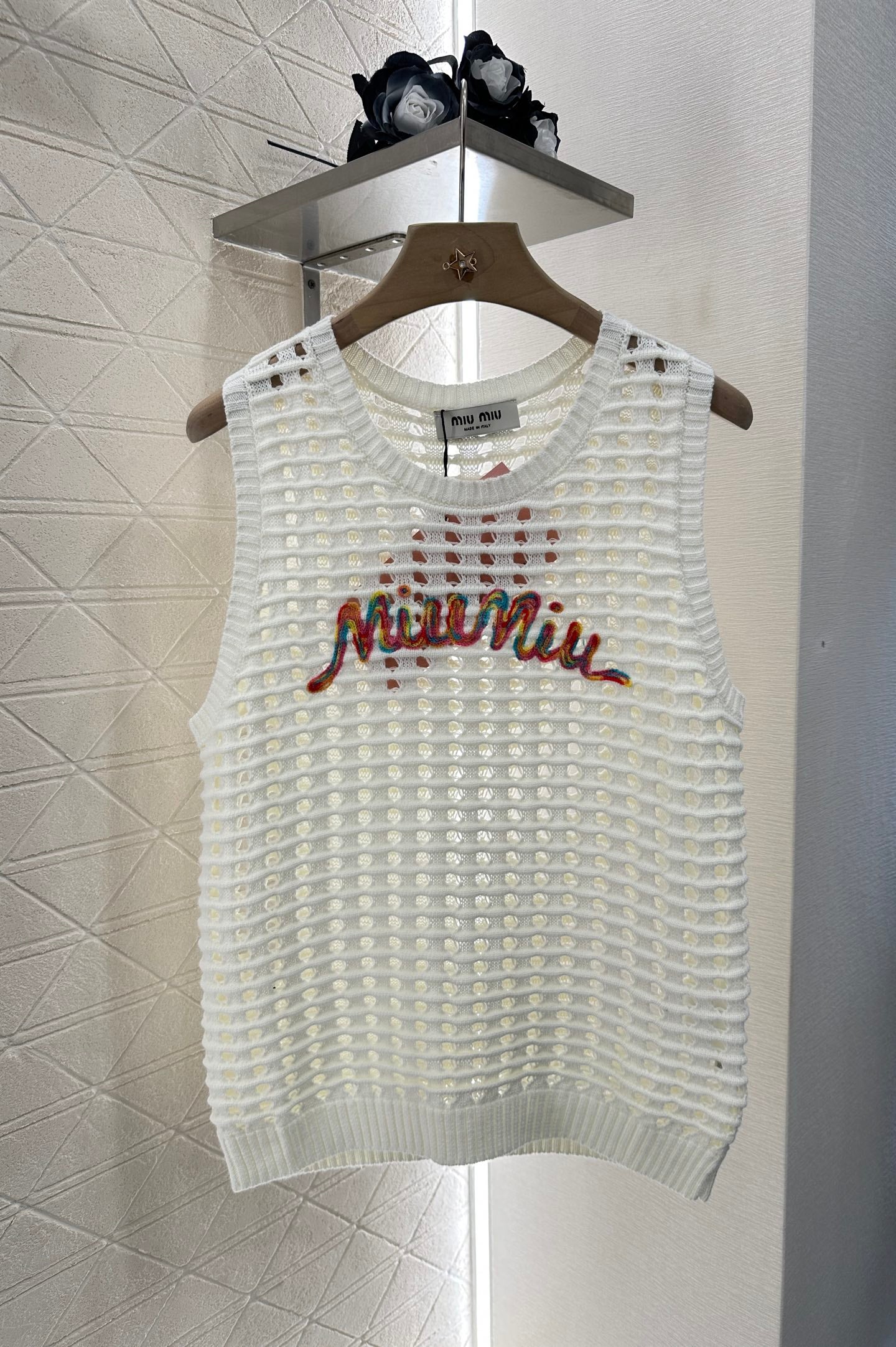 M 2025 new product Hollow knitted vest