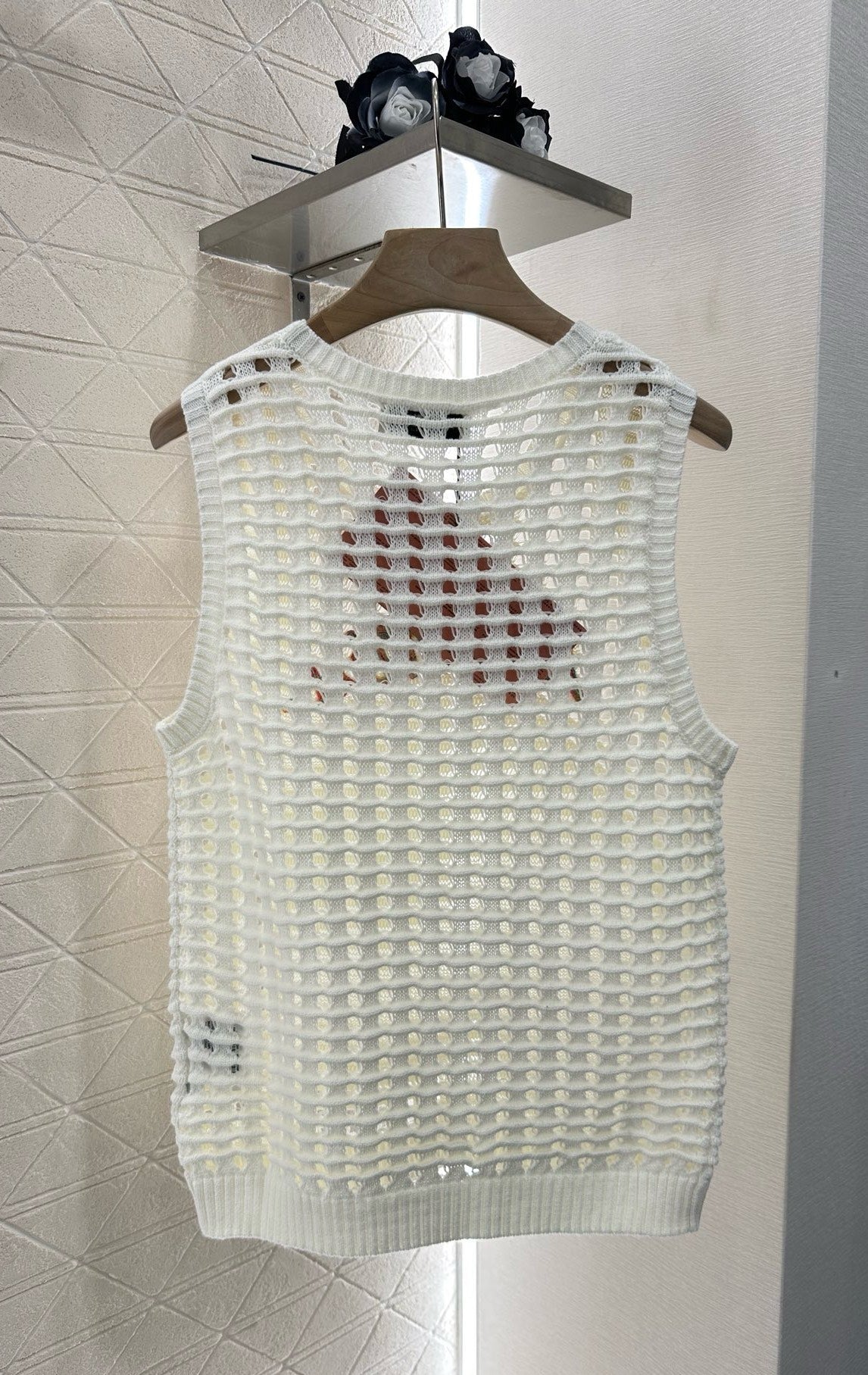 M 2025 new product Hollow knitted vest