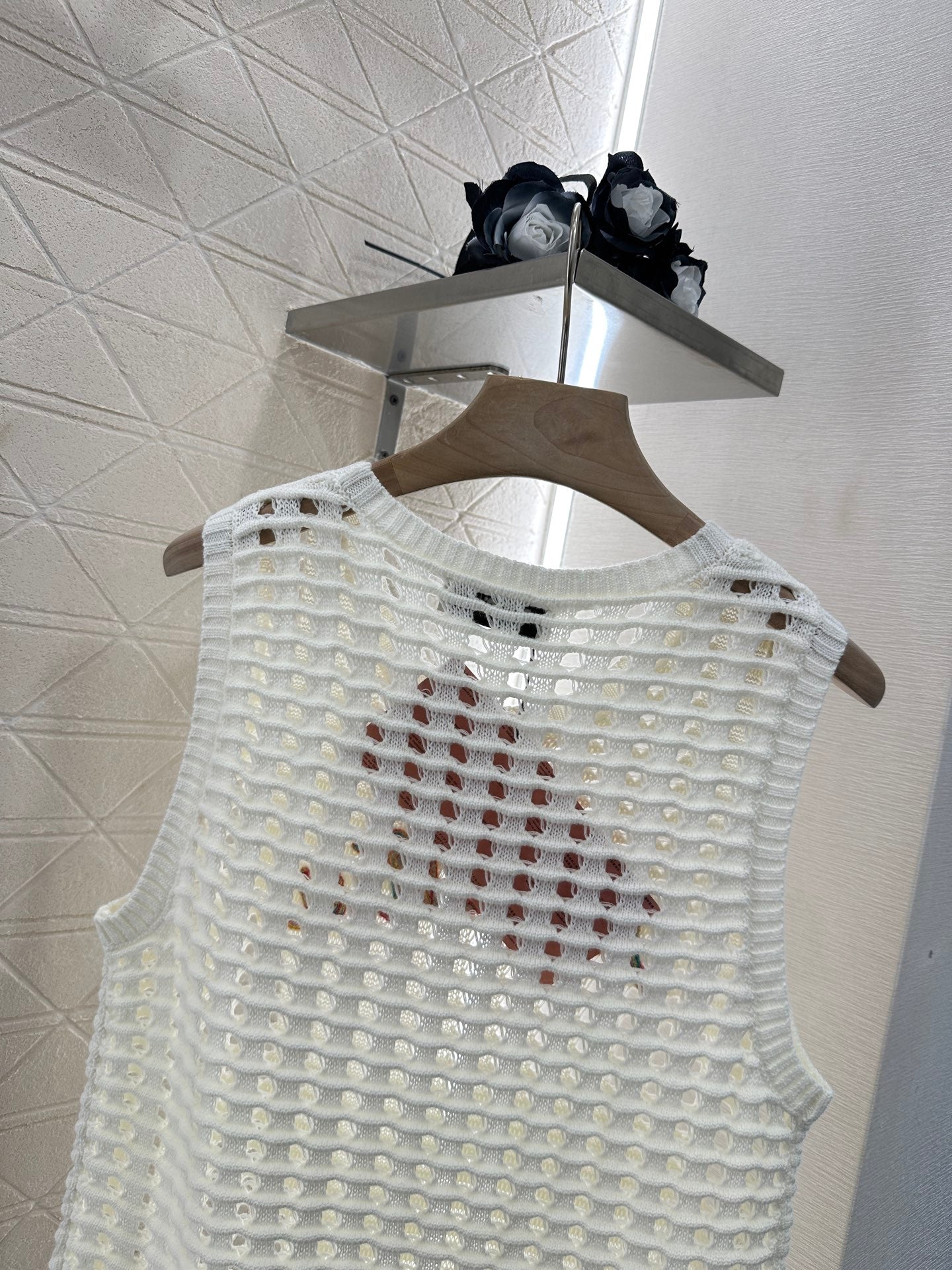 M 2025 new product Hollow knitted vest