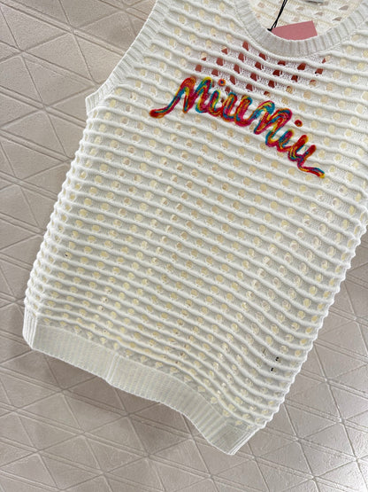 M 2025 new product Hollow knitted vest