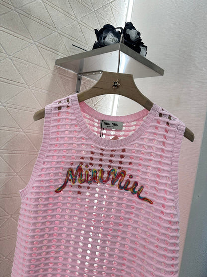M 2025 new product Hollow knitted vest