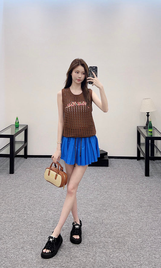 M 2025 new product Hollow knitted vest