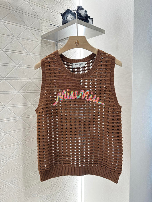 M 2025 new product Hollow knitted vest