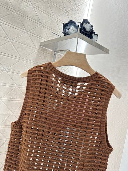 M 2025 new product Hollow knitted vest
