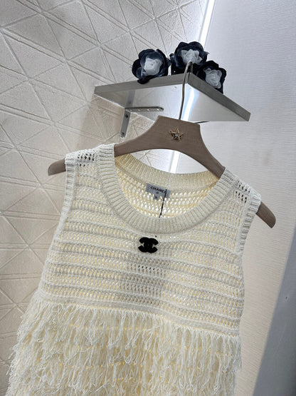 C 2025 new product Tassel knitted vest
