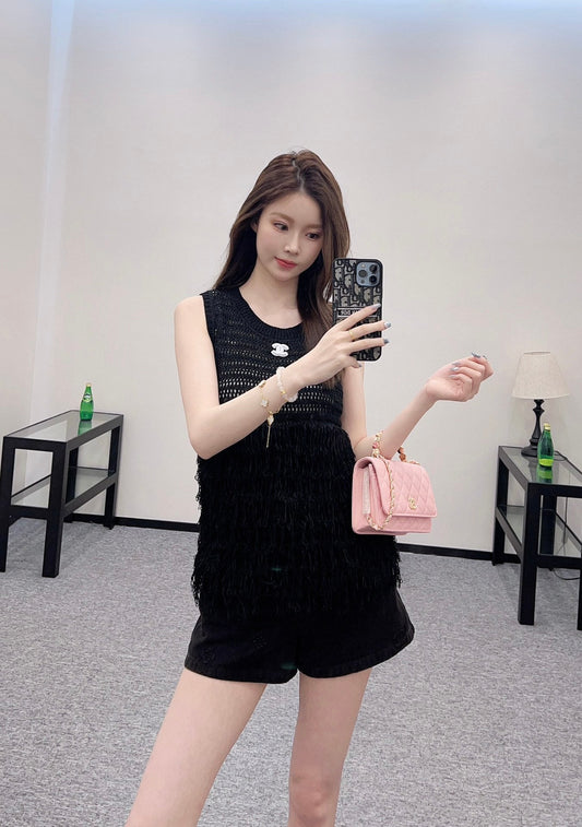 C 2025 new product Tassel knitted vest