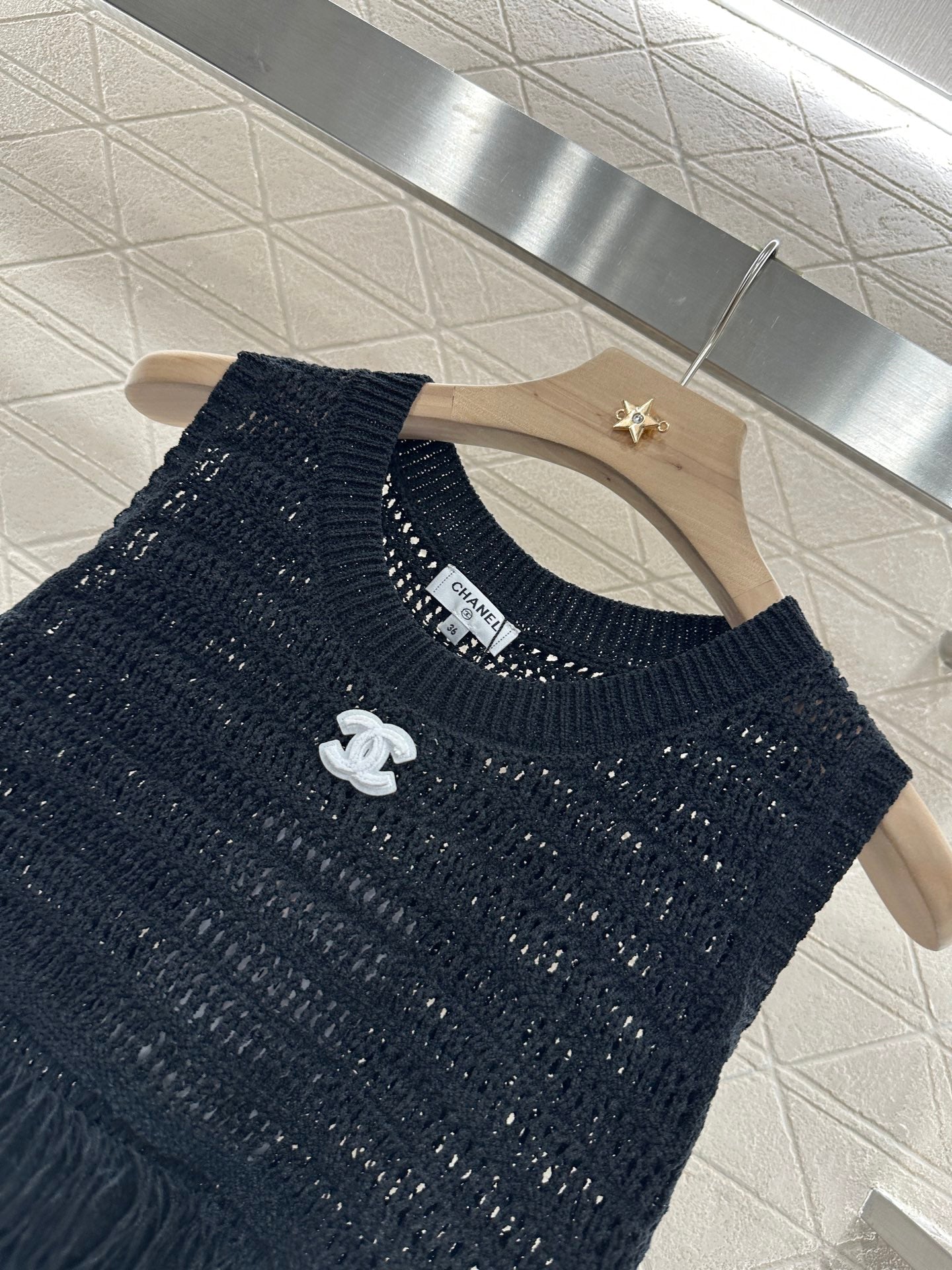 C 2025 new product Tassel knitted vest