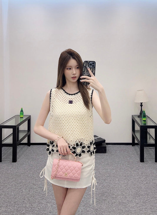 C 2025 New Arrival Knitted Vest