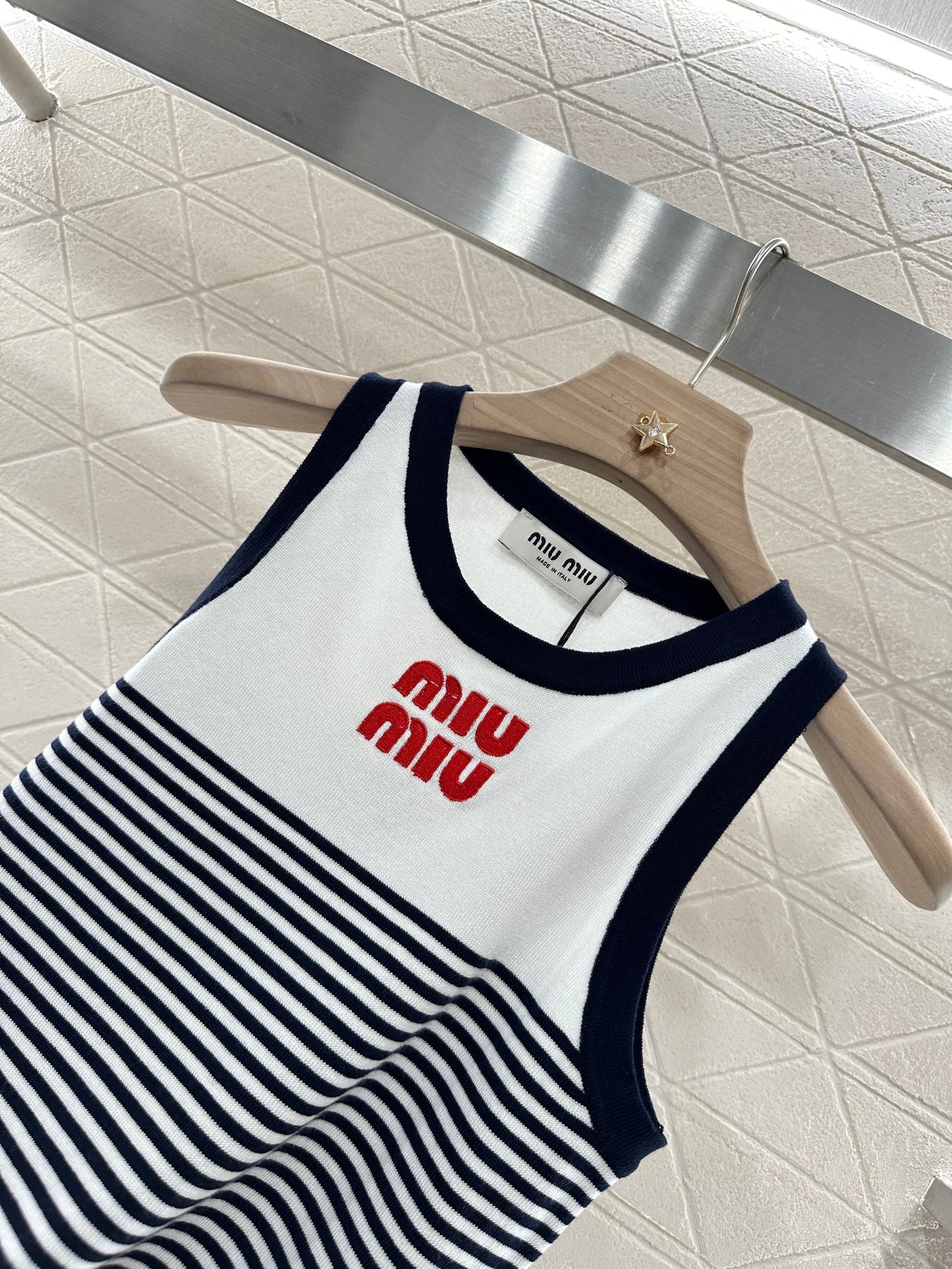M 2025 new product Knitted vest