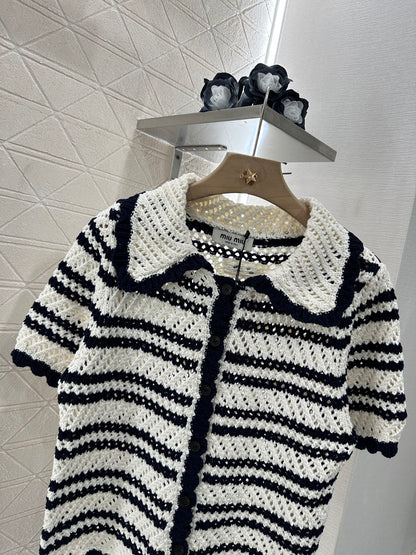 M 2025 new product Short-sleeved cardigan and skirt set