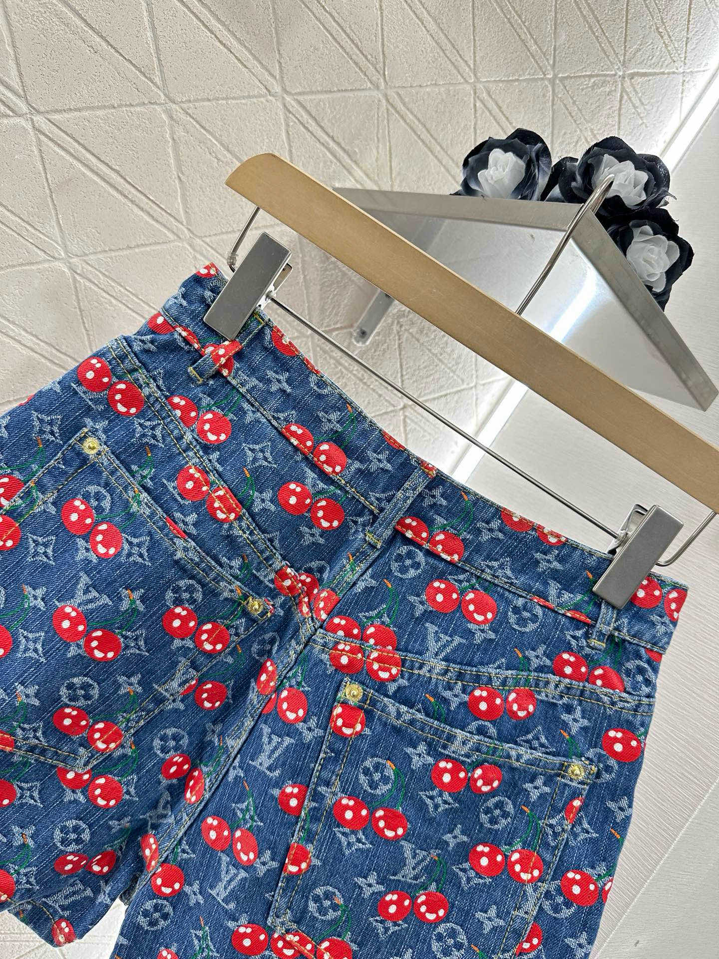 L 2025 new products Shorts and jacket set