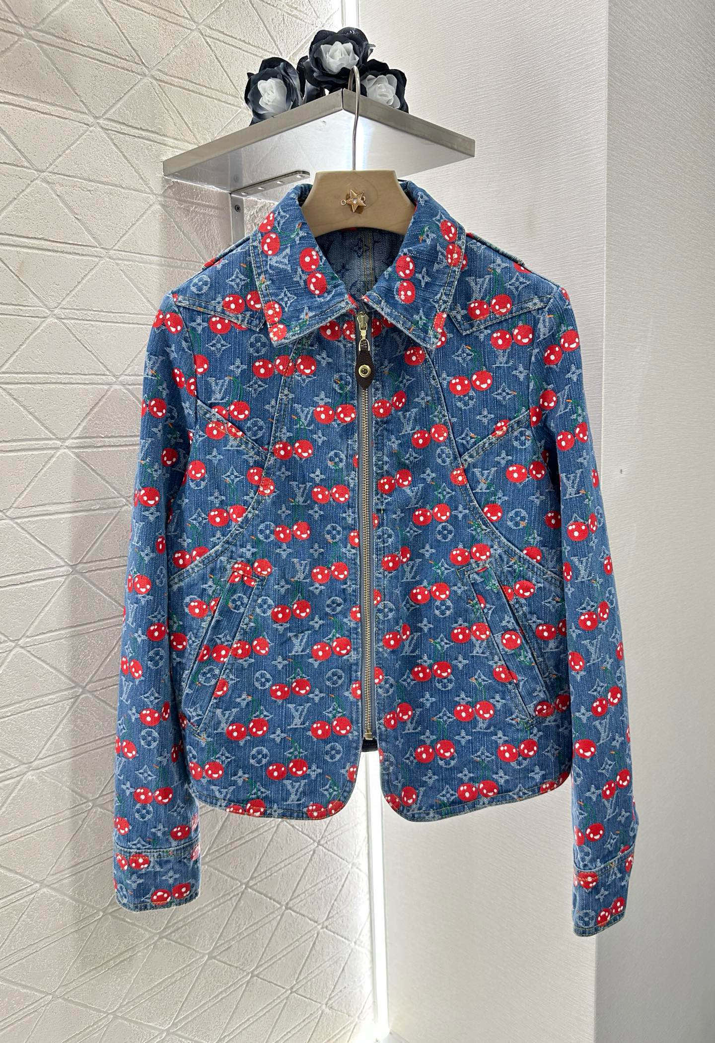 L 2025 new products Shorts and jacket set