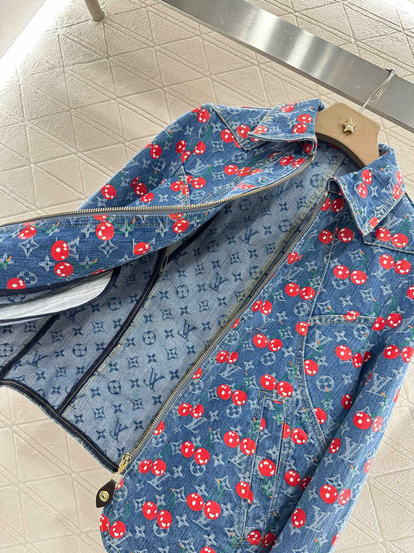 L 2025 new products Shorts and jacket set