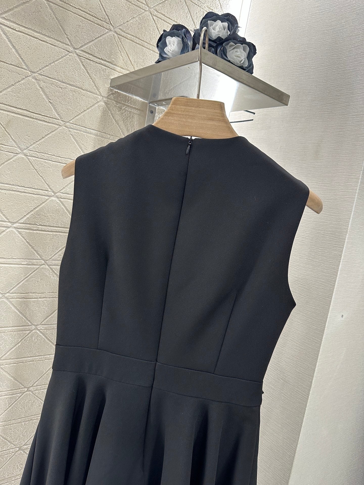 L 2025 new products Dress