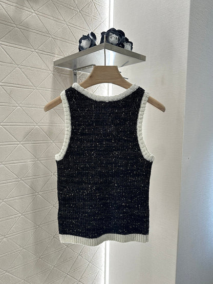 C 25 new product Knitted vest