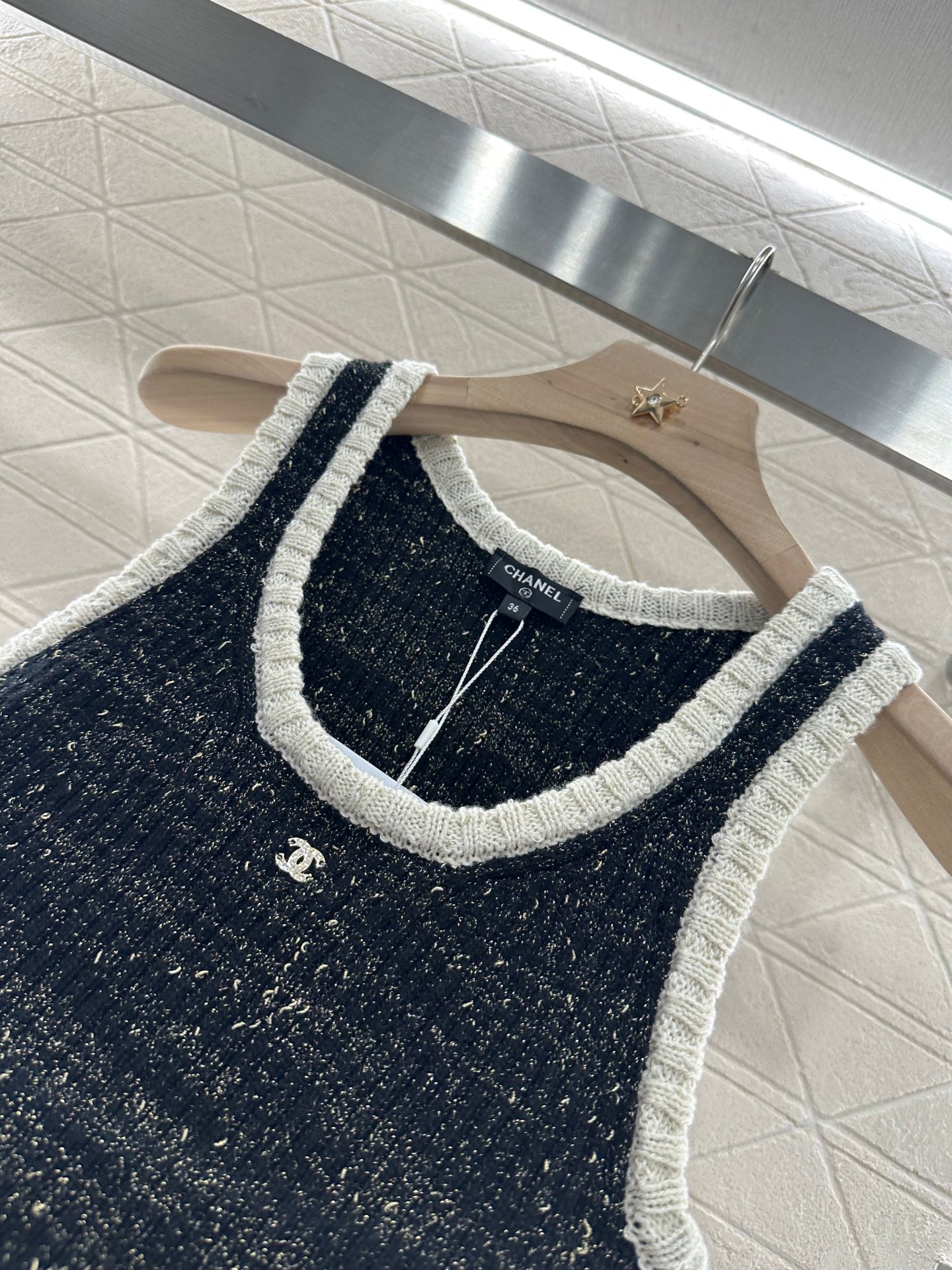 C 25 new product Knitted vest